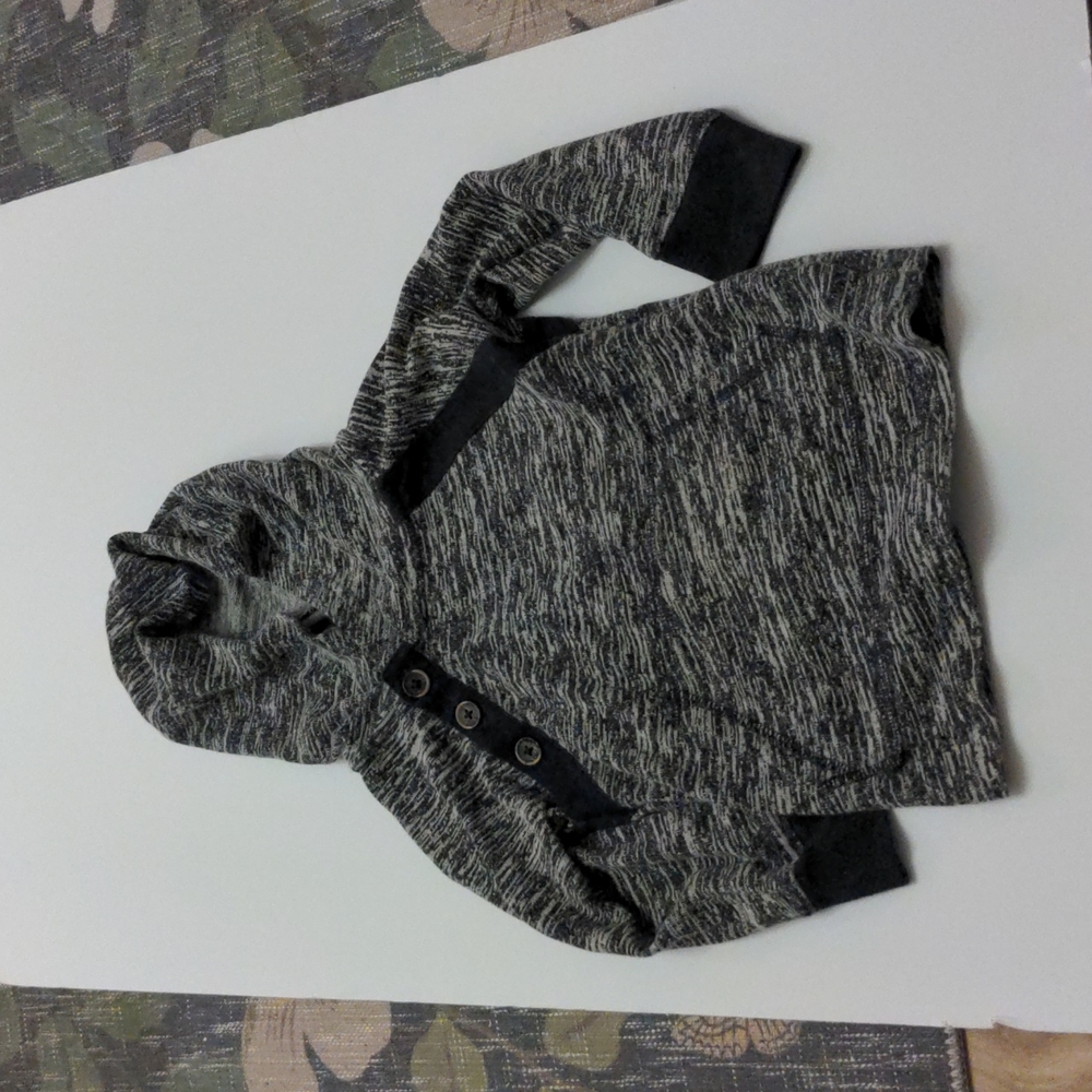Cat and jack marled grey sweater